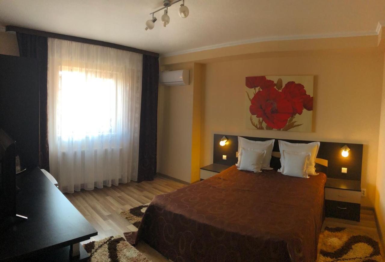 Pensiunea Perla Băile Felix Esterno foto